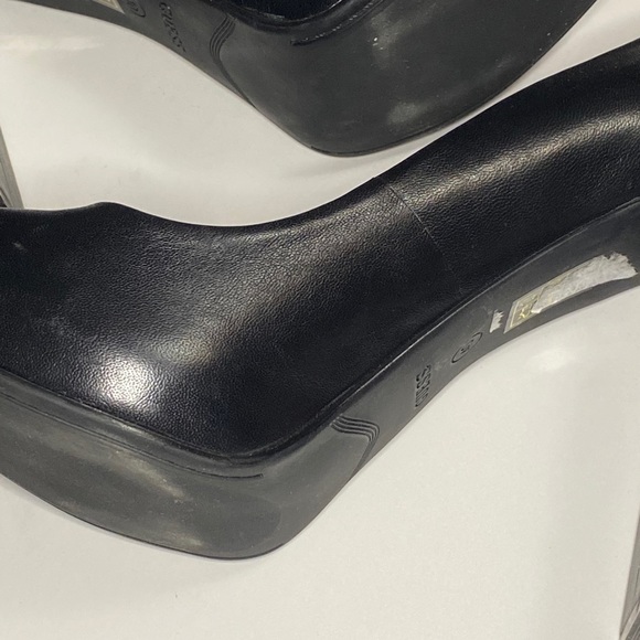 Guess block heels🎄 - Picture 5 of 6